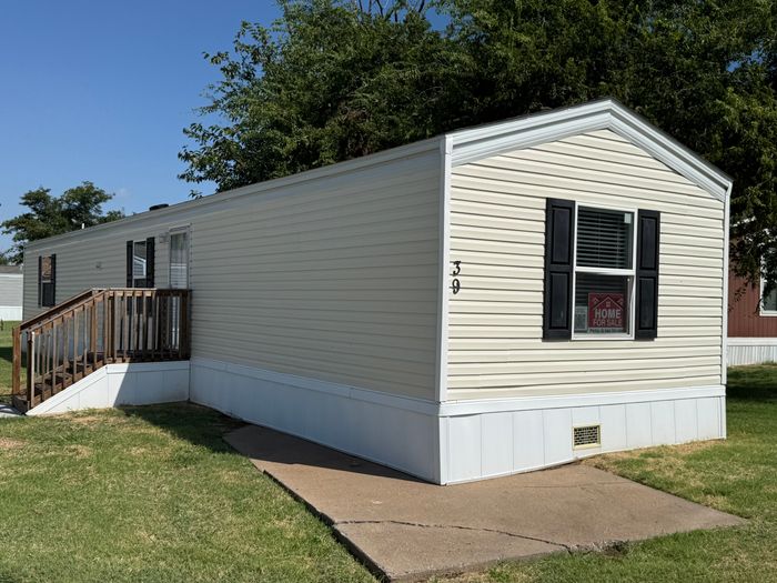 Dry Creek - Unit 39 - Exterior