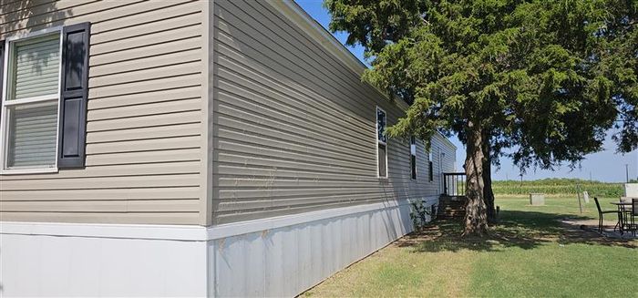 Sunnyvale Estates MHP - Unit 61 - Exterior