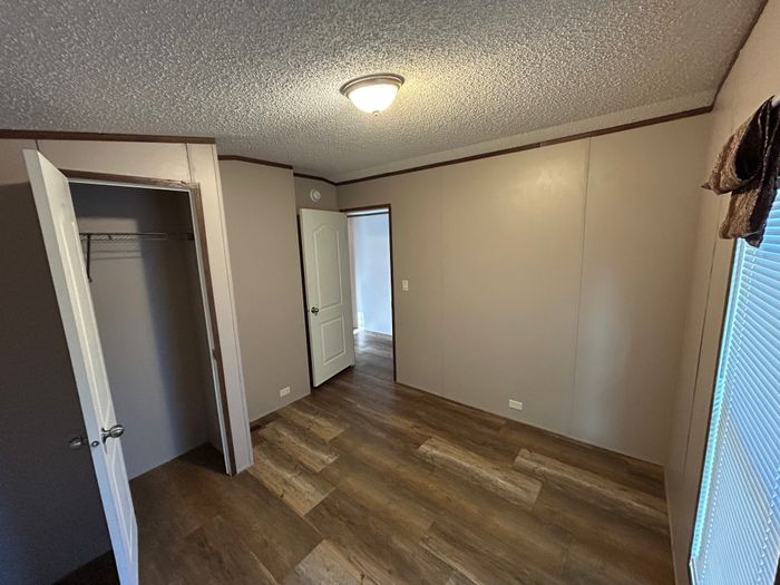 Oakridge MHP OK - Unit 512 - Bedroom