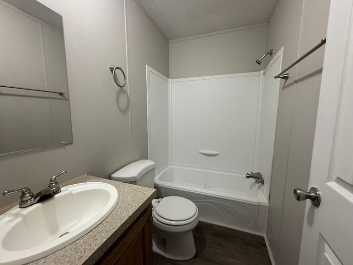 Countryside Estates KS - Unit E10 - Bathroom