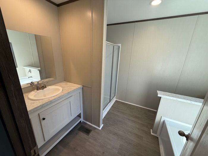 Plum Creek - Unit 10CN - Bathroom