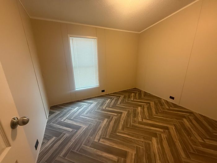 Rolling Hills MHP - Unit 20 - Bedroom