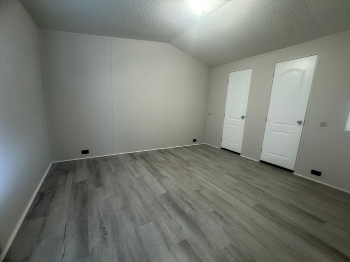 The Orchards/Paradise - Unit 25 - Bedroom