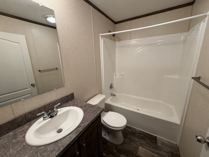 Alliance Meadows - Unit D22 - Bathroom