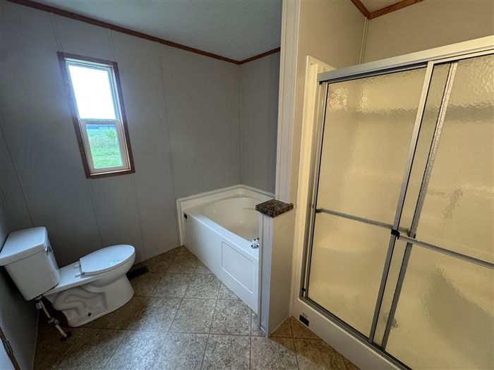 Fort Wayne MHC - Unit 928 - Bathroom
