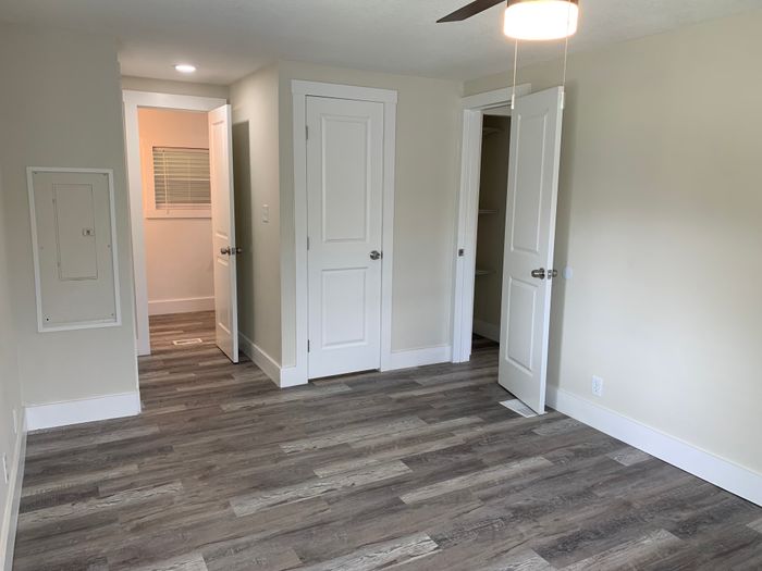 Endless Summer RV Resort - Unit 3 - Interior