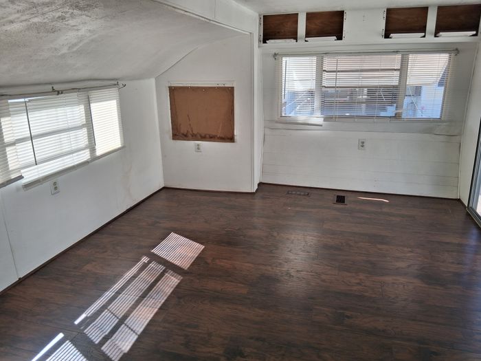 Springhaven RV Resort - Unit B11 - Interior