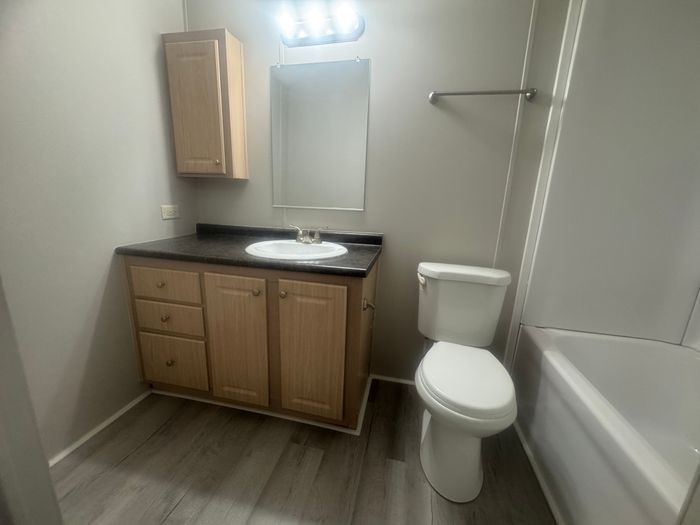 The Orchards/Paradise - Unit 24 - Bathroom