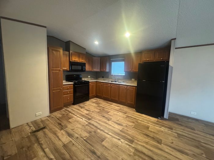 The Orchards/Paradise - Unit 26 - Kitchen