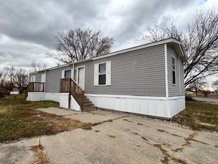 Fort Wayne MHC - Unit 210 - Exterior, Street View