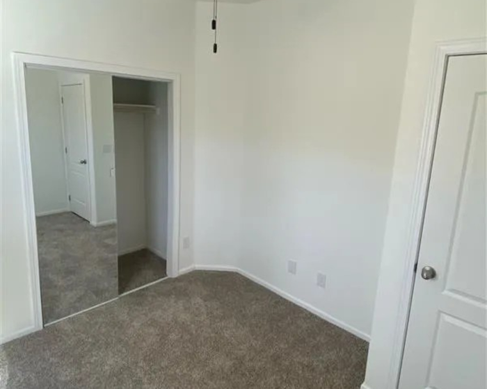 Grand Missouri - Unit 132 - Bedroom