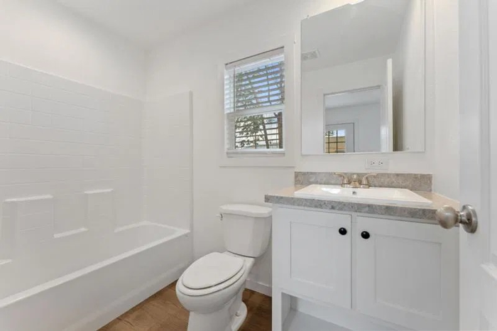 Villa Sierra (Lazy D) - Unit 2 - Bathroom