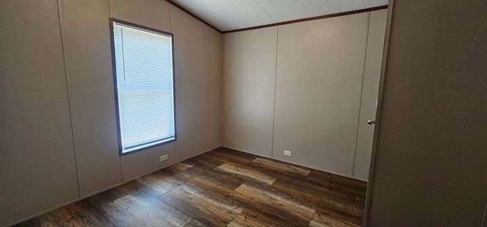 Evergreen MHP - Unit 141 - Bedroom