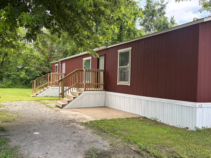Bluegrass Meadows - Unit A25 - Exterior
