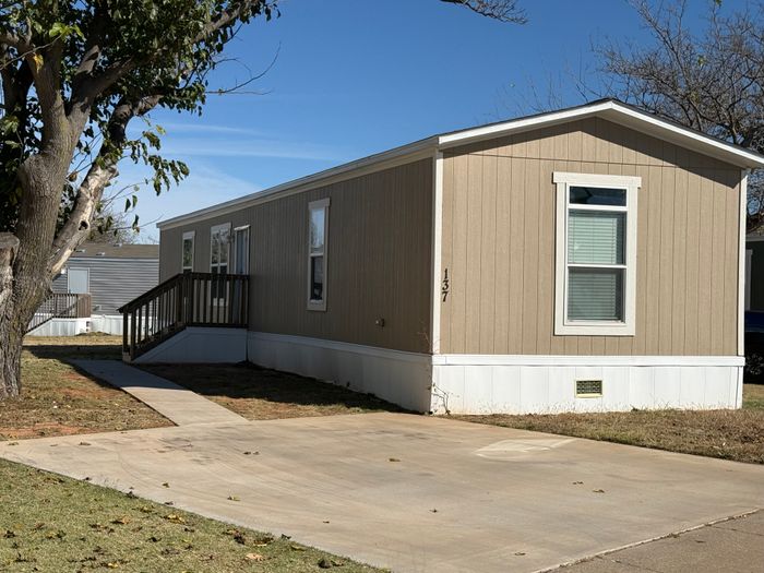 Dry Creek - Unit 137 - Exterior