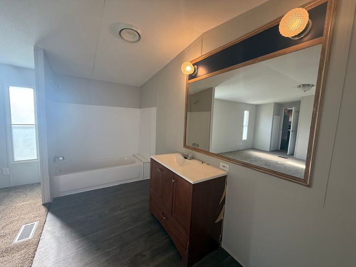 Plum Creek - Unit 7CN - Bathroom