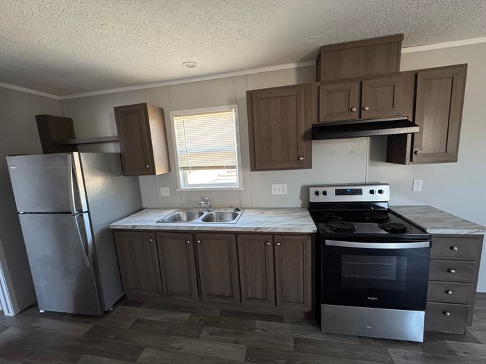 Alliance Meadows - Unit C29 - Kitchen