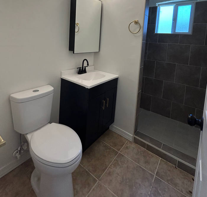 Villa Bella (Cheri Lynn) - Unit 47 - Bathroom
