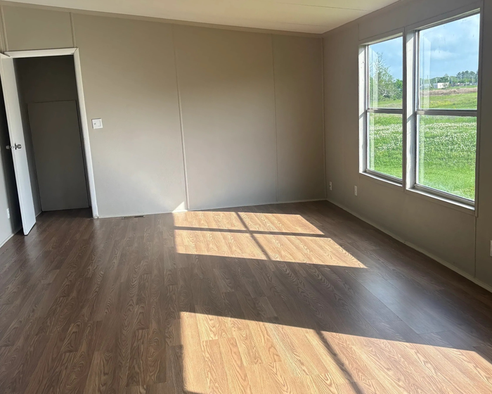 Sun Meadows - Unit 175 - Interior