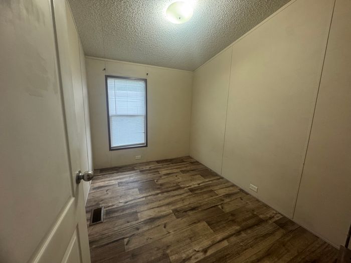 The Orchards/Paradise - Unit 26 - Interior