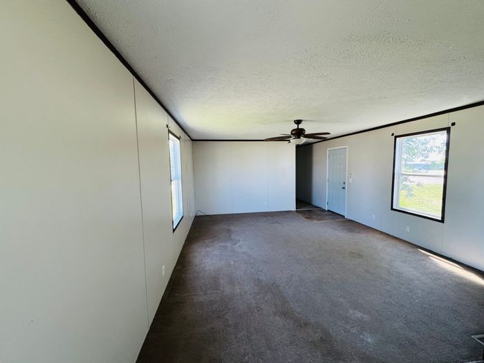 Alliance Vista MH and RV Park - Unit D11 - Interior