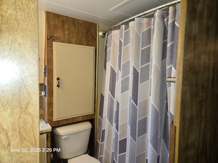 Parkhaven Estates - Unit 008S - Bathroom