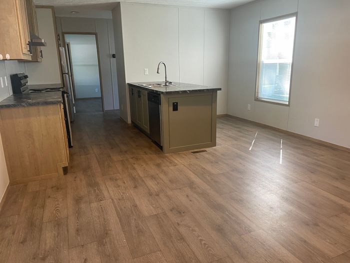 Ashland Heights - Unit 118 - Kitchen