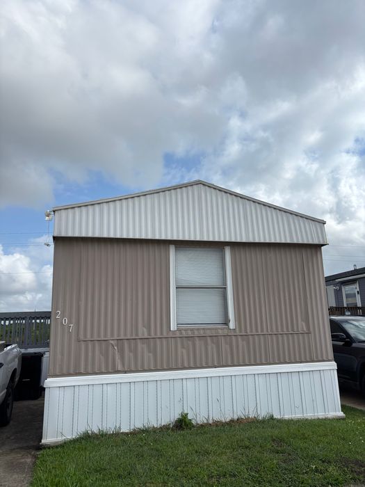 Sun Meadows - Unit 207 - Exterior