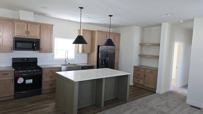 Hidden Springs - Unit 254 - Kitchen