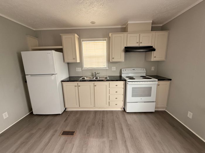 Sherwood Heights - Unit 36 - Kitchen