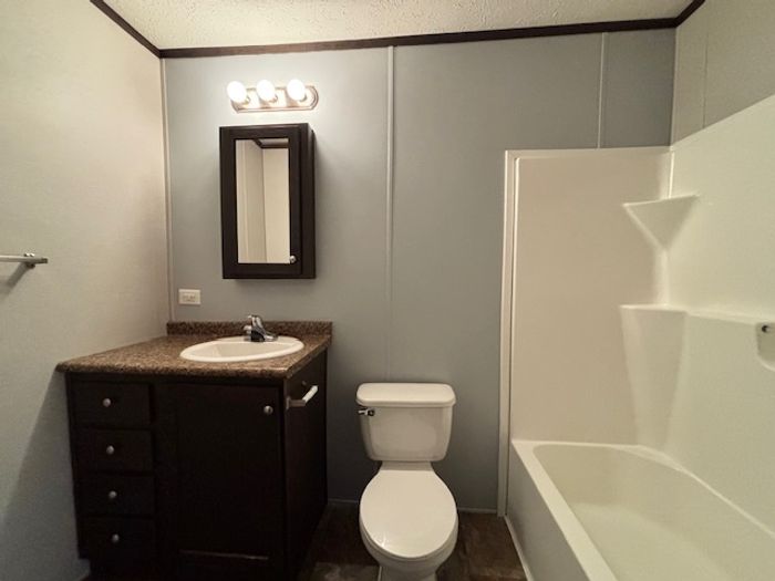 Fort Wayne MHC - Unit 210 - Bathroom