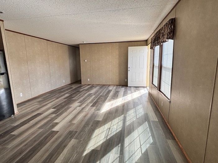 Fort Wayne MHC - Unit 811 - Interior