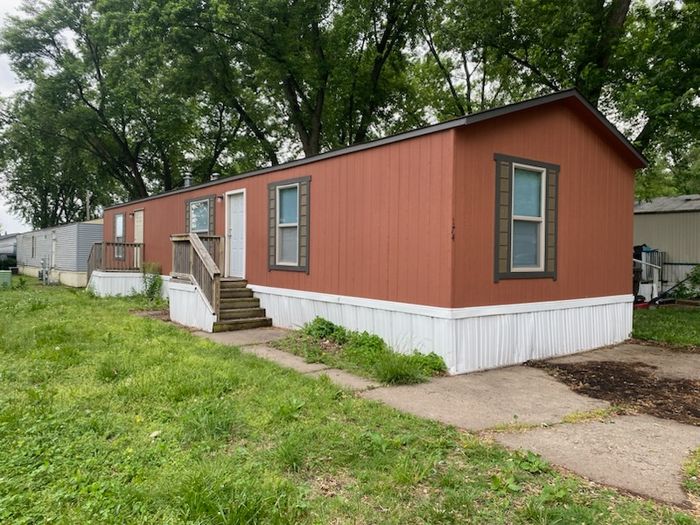 Coachlight Village North (CLN) - Unit 174 - Exterior