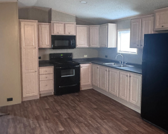 Magnolia Village - Unit 462 - Kitchen