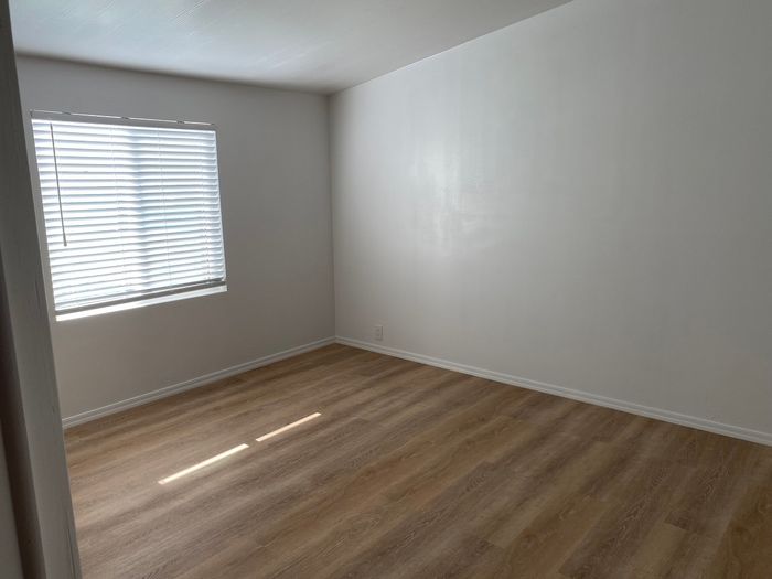 Villa Juanita MHC - Unit 7 - Bedroom