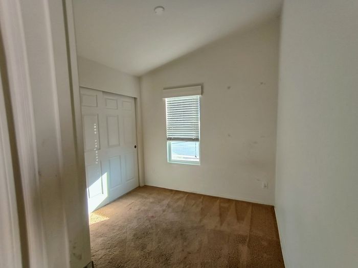 Villa Juanita MHC - Unit 72 - Bedroom