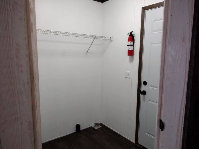 Birchwood MHP - Unit 142 - Entryway