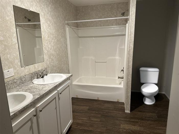 Hunters Mountain - Unit 1007 - Bathroom