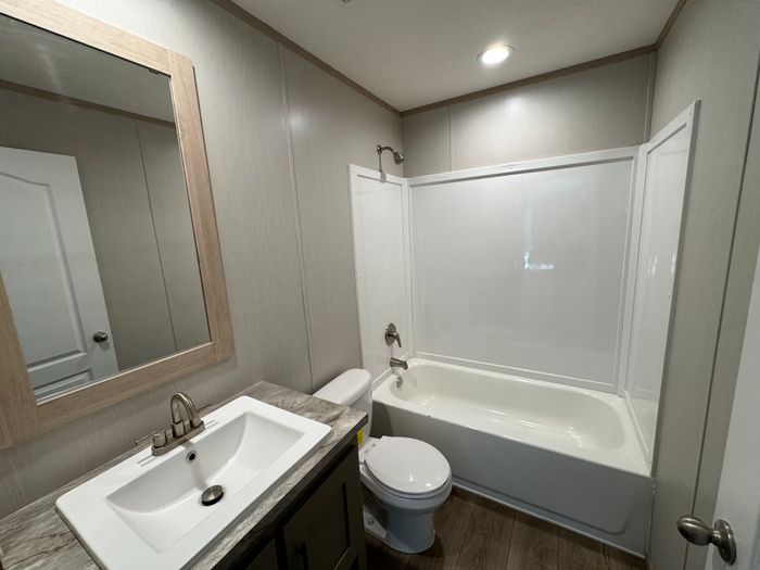 Alliance Meadows - Unit E19 - Bathroom