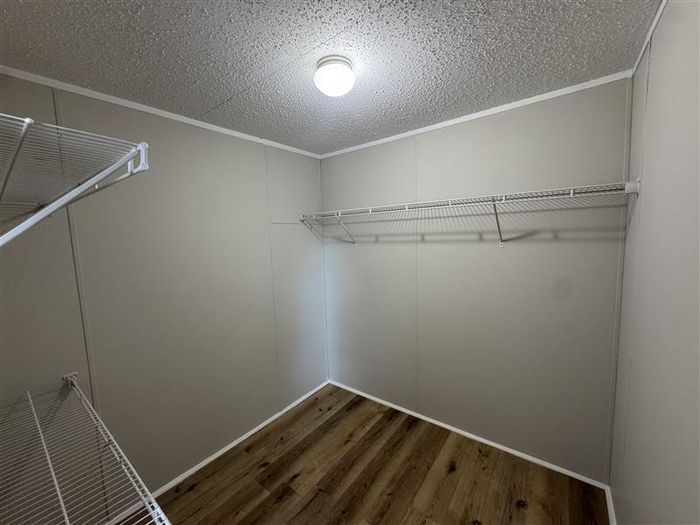 Fort Wayne MHC - Unit 528 - Interior
