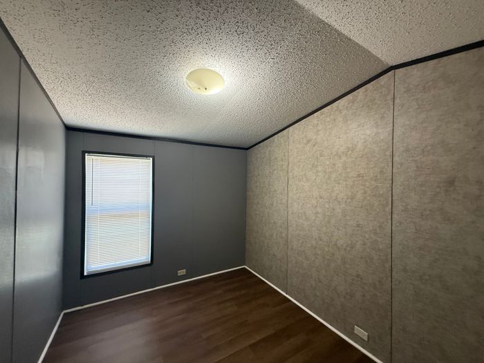 Evergreen MHP - Unit 86 - Interior