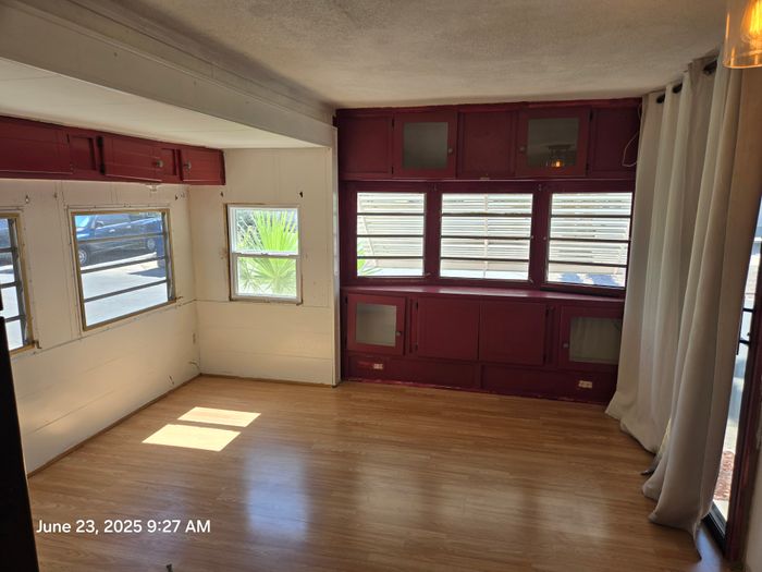 Parkhaven Estates - Unit 270S - Interior