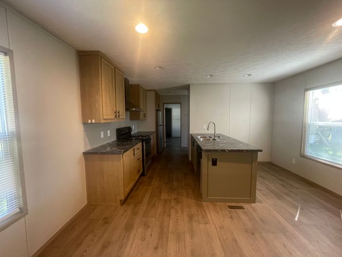 Ashland Heights - Unit 118 - Kitchen