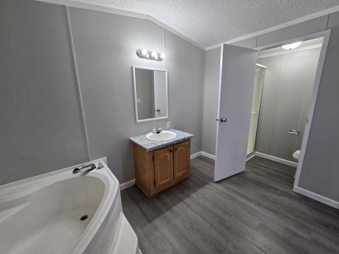 Royal Highlander - Unit DU8410 - Bathroom
