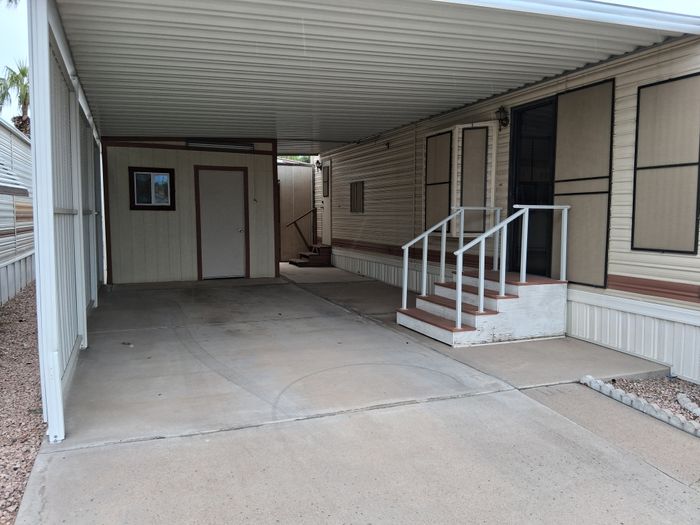 Springhaven RV Resort - Unit D15 - Entryway