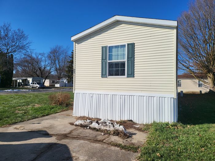 Sabina Manor - Unit 21 - Exterior