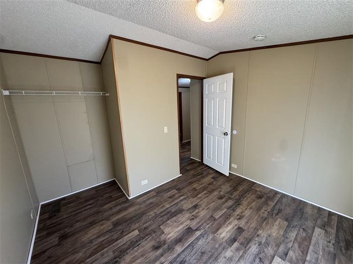 Fort Wayne MHC - Unit 734 - Bedroom