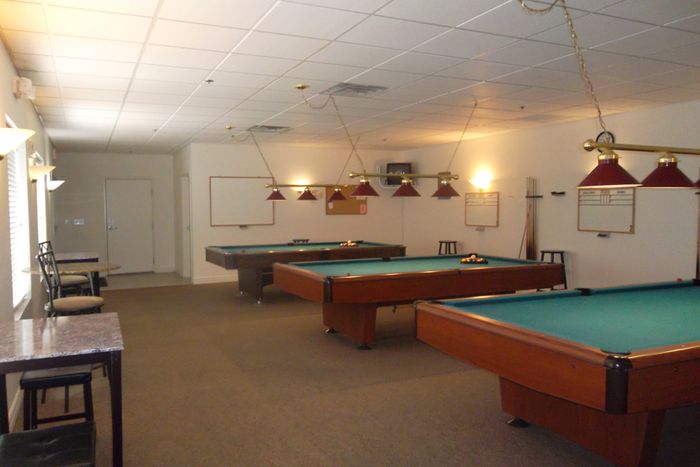 Glenhaven Estates - Unit 135 - Billiards
