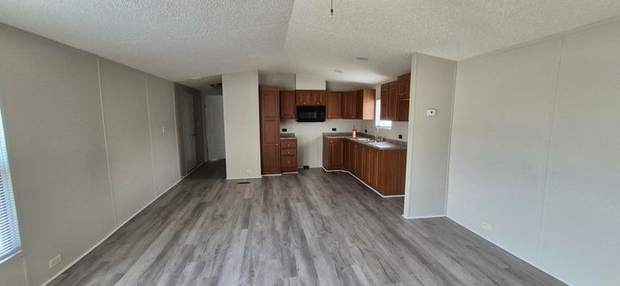 Riviera Courts - Unit 194 - Interior, Kitchen