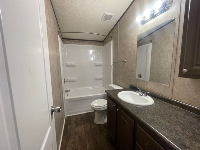 Creekside - Unit 112 - Bathroom